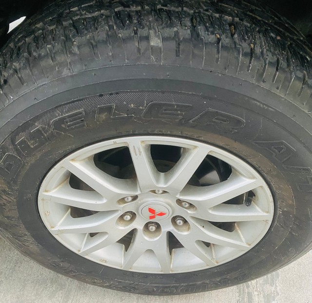 Second-hand 2014 Mitsubishi Pajero Sport 4X4 for sale in Bangalore-7