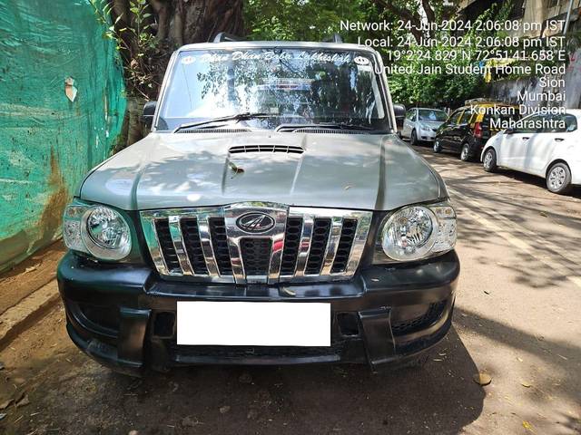 https://images10.gaadi.com/usedcar_image/4000168/original/processed_06d4ad10ee13da83bad6c473ed172a4f.jpg?imwidth=6401