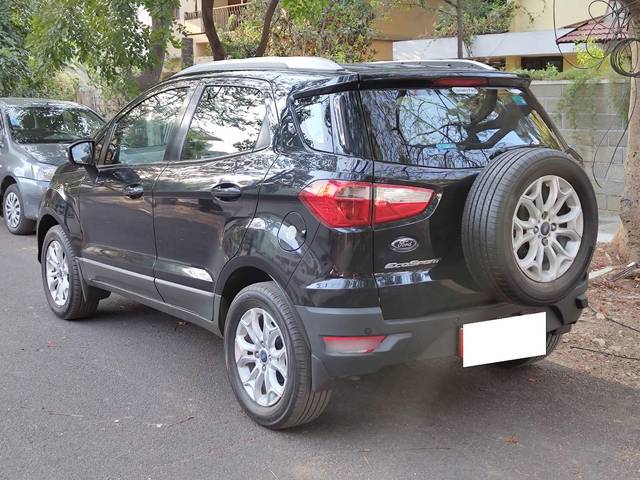 https://images10.gaadi.com/usedcar_image/4000305/original/processed_a1c672407d781e98411f572aafcc8c39.jpg?imwidth=6402