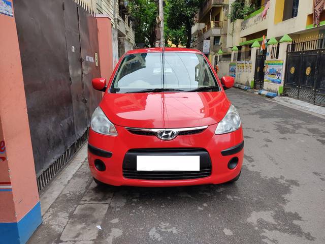 https://images10.gaadi.com/usedcar_image/4001511/original/processed_0c54cbb11486ec12253fb5381f75ff00.jpg?imwidth=6400