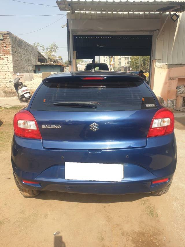 https://images10.gaadi.com/usedcar_image/4002043/original/processed_a7ce414332be2ca7332af9dbedb88f73.jpg?imwidth=6401