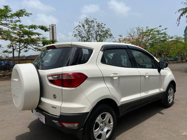 https://images10.gaadi.com/usedcar_image/4002835/original/processed_d3b579fee3d7398b91d9163f3cb2c7d7.jpg?imwidth=6401