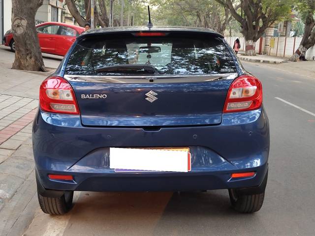 https://images10.gaadi.com/usedcar_image/4003494/original/processed_0af4fbb14cdca04bd969ad8b1d88af32.jpg?imwidth=6401