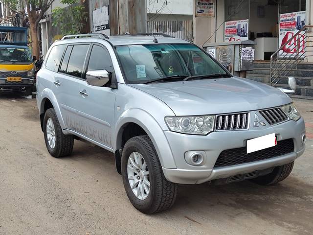 https://images10.gaadi.com/usedcar_image/4003537/original/processed_d972c190e123b4ce6230194110f44317.jpg?imwidth=6400