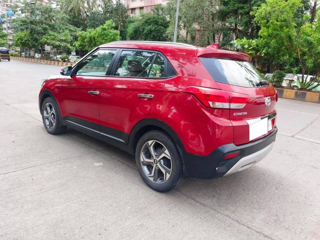 https://images10.gaadi.com/usedcar_image/4005870/original/processed_03babe26f565400ab558bbfac9877190.jpeg?imwidth=6402