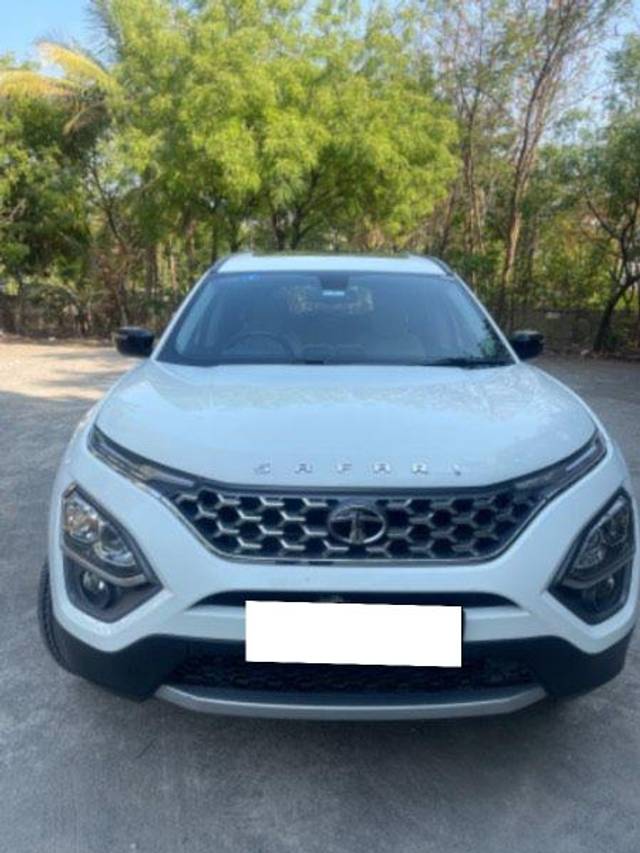 https://images10.gaadi.com/usedcar_image/4007005/original/processed_b8408165-8801-483b-9def-8e27e864e84a.jpeg?imwidth=6402