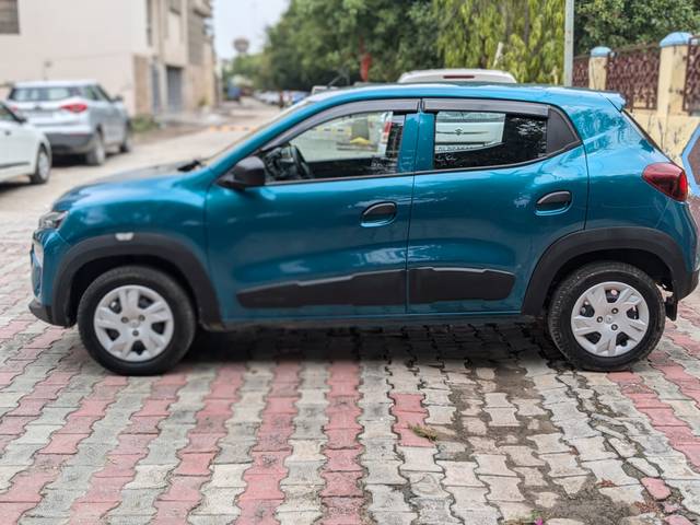 https://images10.gaadi.com/usedcar_image/4007504/original/79f9b1906512844af100ec51b8702b01.jpg?imwidth=6401