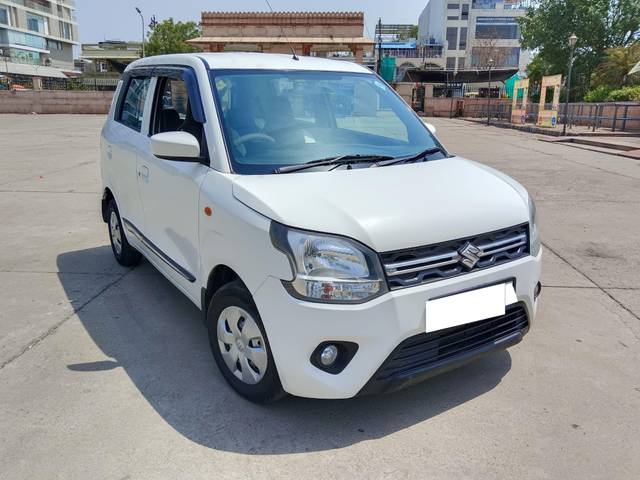 https://images10.gaadi.com/usedcar_image/4009179/original/processed_a4af631cd4a85549c096183c4397bf84.jpg?imwidth=6400