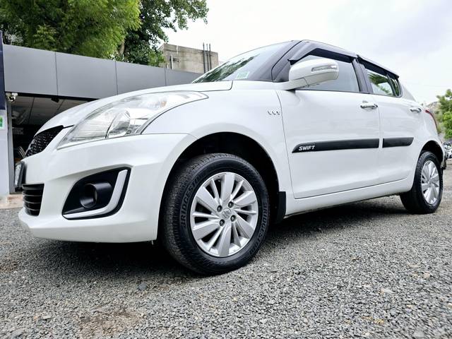 https://images10.gaadi.com/usedcar_image/4009627/original/processed_42f850e4381673e50035d3b3c4d413c7.jpg?imwidth=6400