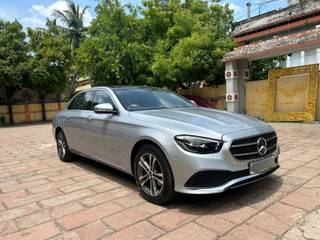 Mercedes-Benz E-Class 2017-2021 Mercedes-Benz E-Class Exclusive E 220d