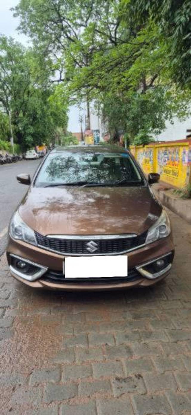 https://images10.gaadi.com/usedcar_image/4011809/original/processed_57a27ef6-4afb-4172-bc9e-b0971512d74a.jpg?imwidth=6400