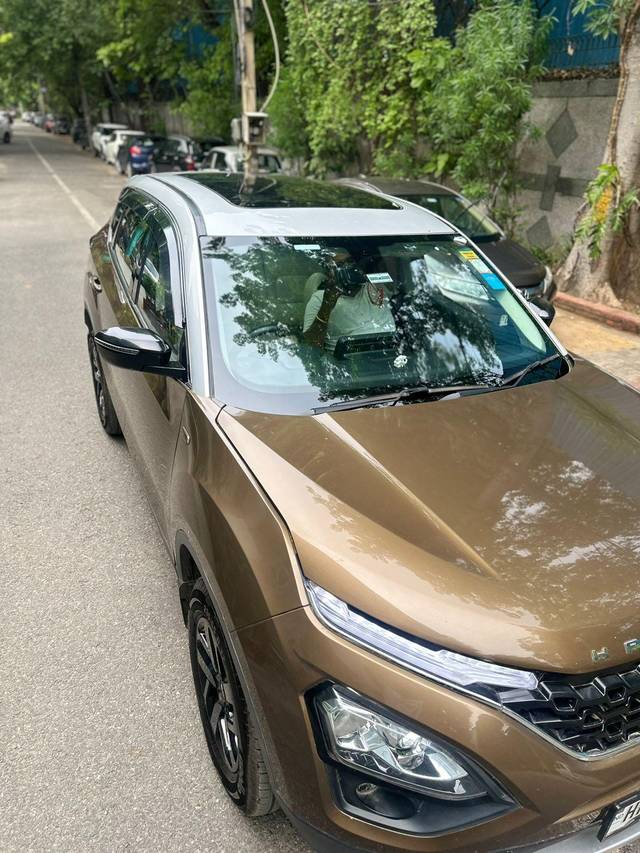 https://images10.gaadi.com/usedcar_image/4012633/original/processed_cb6fad69725d645dfe8b8dfb01d90435.jpg?imwidth=6401