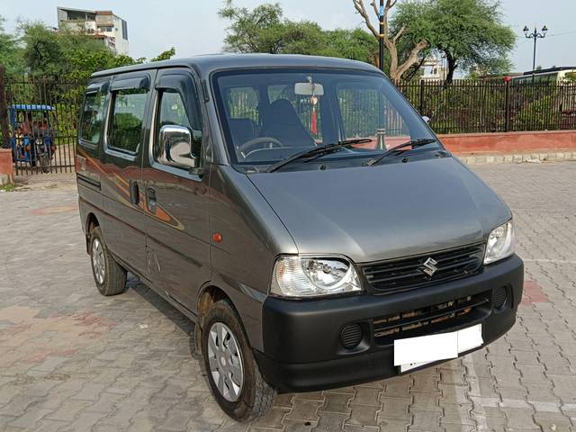 https://images10.gaadi.com/usedcar_image/4013016/original/processed_185b0fc206a434592d3e0d75dc6edd00.jpg?imwidth=6400