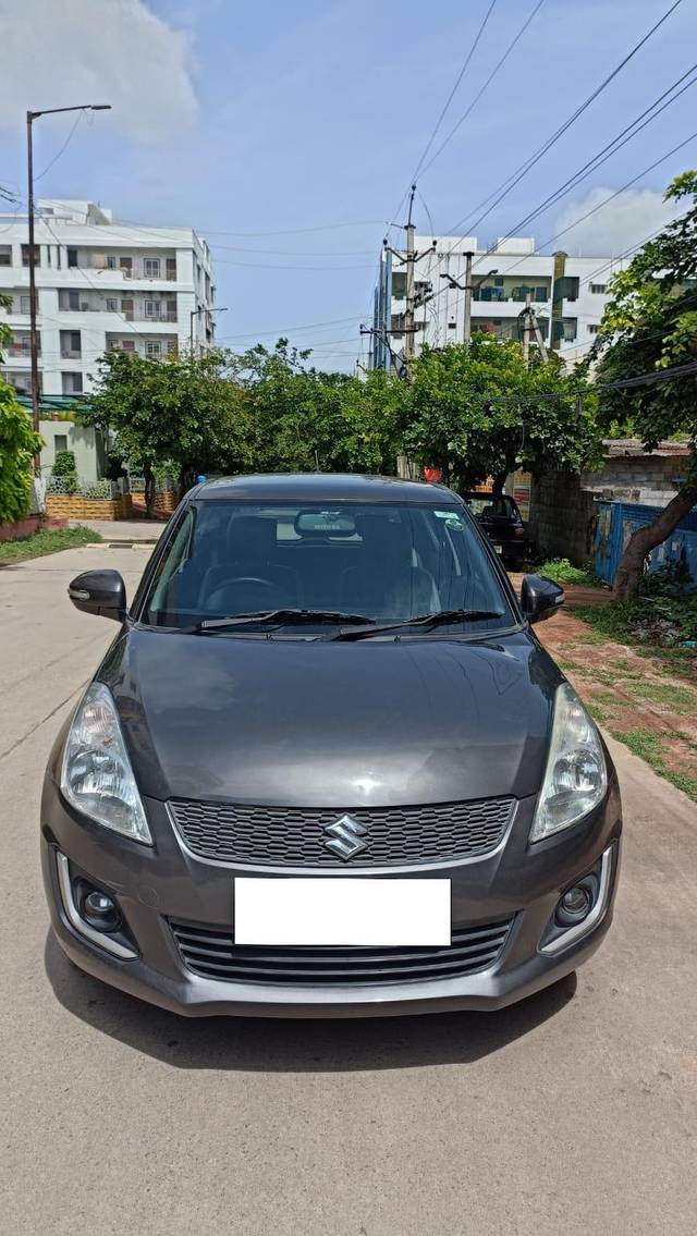 https://images10.gaadi.com/usedcar_image/4013155/original/processed_fc9a67e78e34e687952145afa896ef42.jpg?imwidth=6401