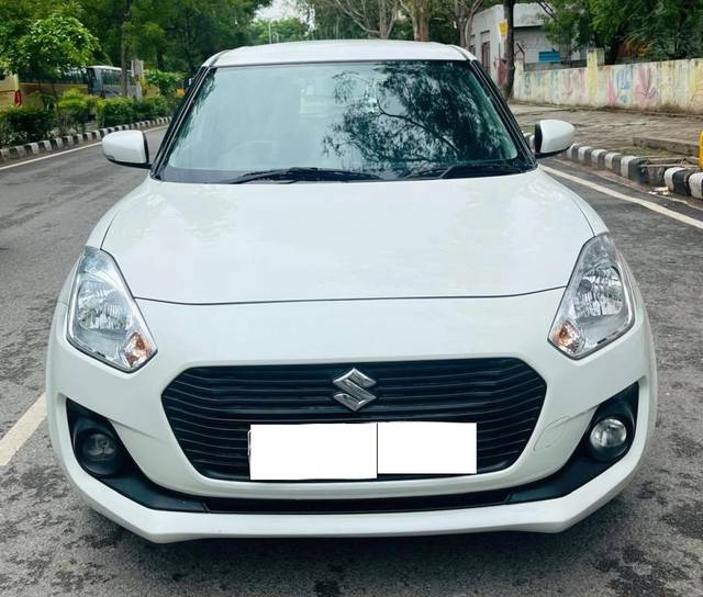 https://images10.gaadi.com/usedcar_image/4013932/original/processed_8d7f3c8e34f7e8285cb0680069bdd1f3.jpg?imwidth=6400