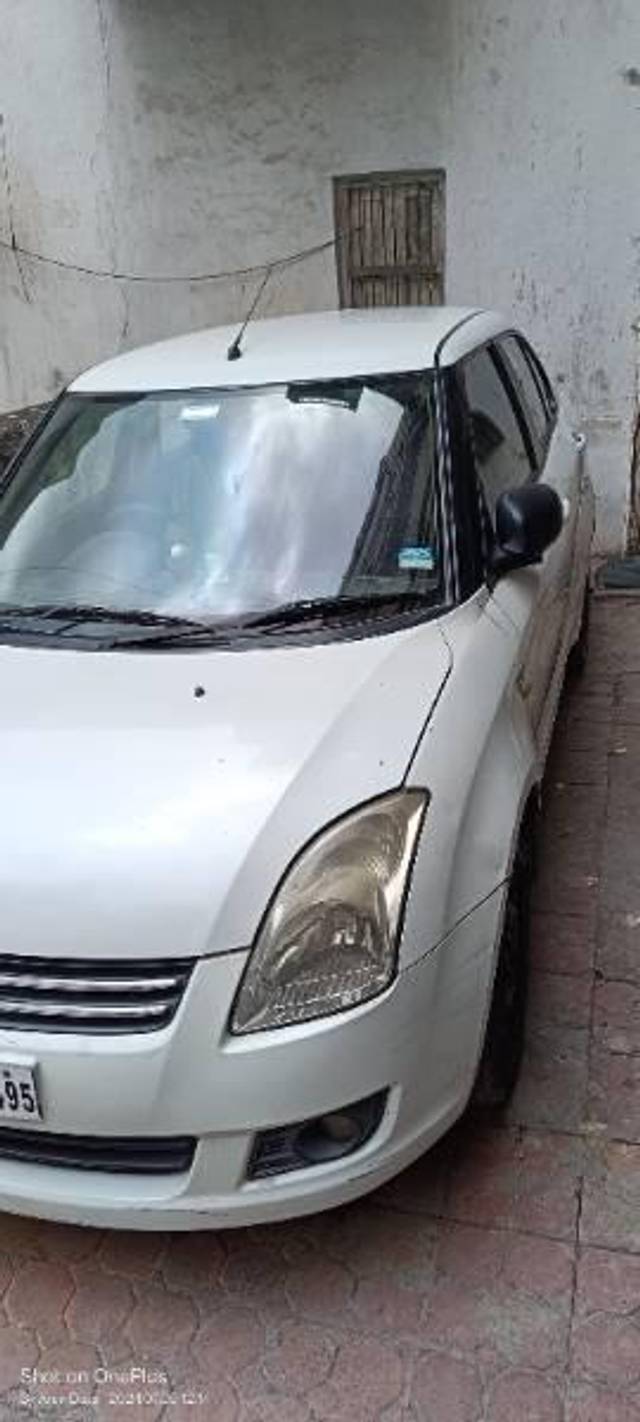 https://images10.gaadi.com/usedcar_image/4015047/original/processed_60a6d1a8-fbe1-4043-a406-41fa6f483686.jpg?imwidth=6400