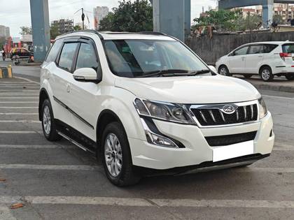 Mahindra XUV500 W9 AT 1.99