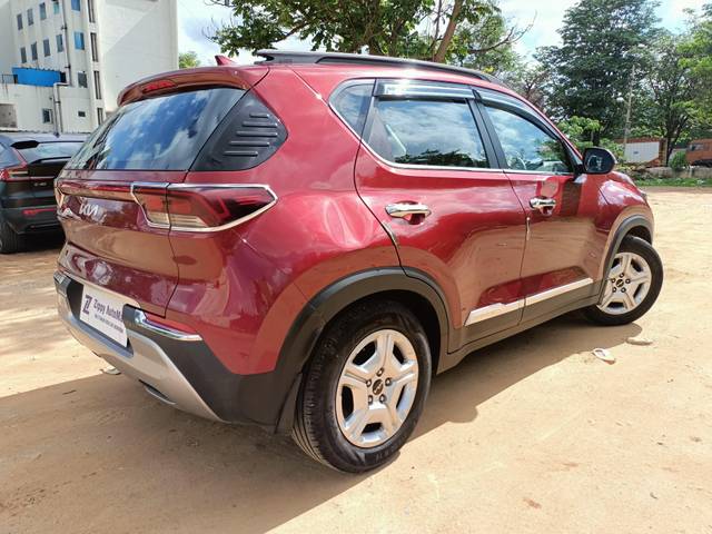 https://images10.gaadi.com/usedcar_image/4015588/original/processed_e029b47181ad0e536cc743cad746ca96.jpg?imwidth=6402