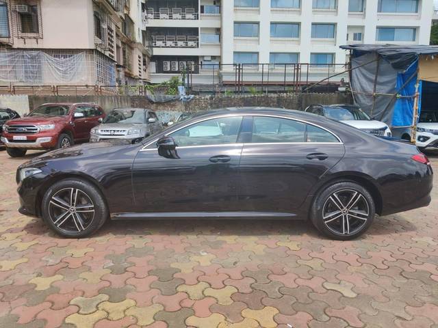 https://images10.gaadi.com/usedcar_image/4017203/original/processed_3b9fb9607275a89055d69c76e0533387.jpeg?imwidth=6402