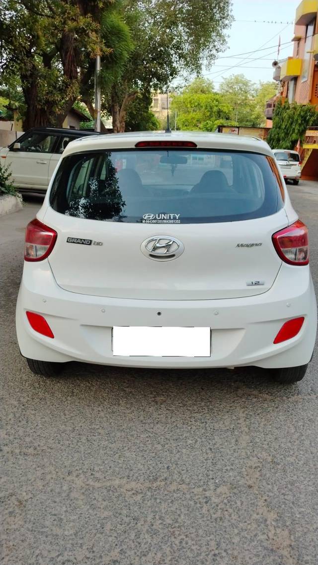 https://images10.gaadi.com/usedcar_image/4017214/original/processed_5ddf6f7069df1c3e9ecb835723a16a70.jpg?imwidth=6401