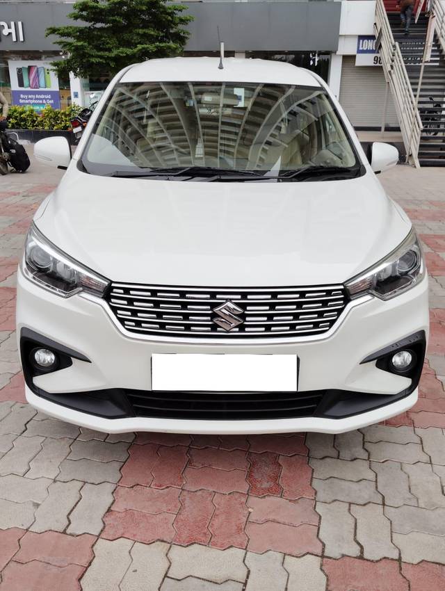 https://images10.gaadi.com/usedcar_image/4017464/original/processed_db3f703514d669f0df2f10adc5bc2b47.jpg?imwidth=6402