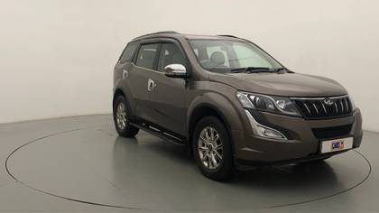 Mahindra XUV500 AT W10 1.99 mHawk