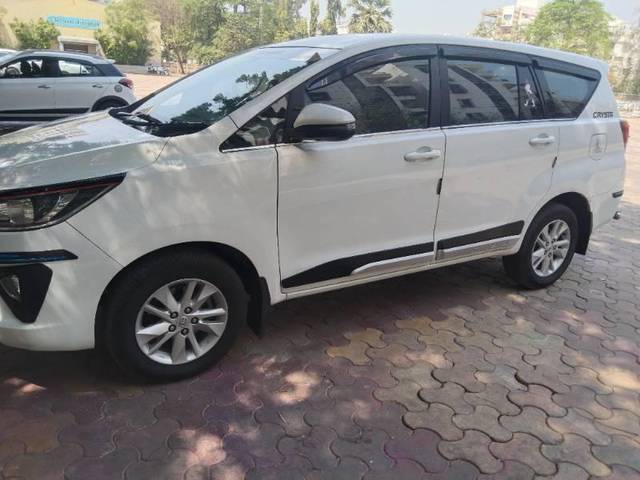 https://images10.gaadi.com/usedcar_image/4018476/original/processed_c1ec4dbd-0425-4b71-98a4-9cee74c74f02.jpg?imwidth=6402