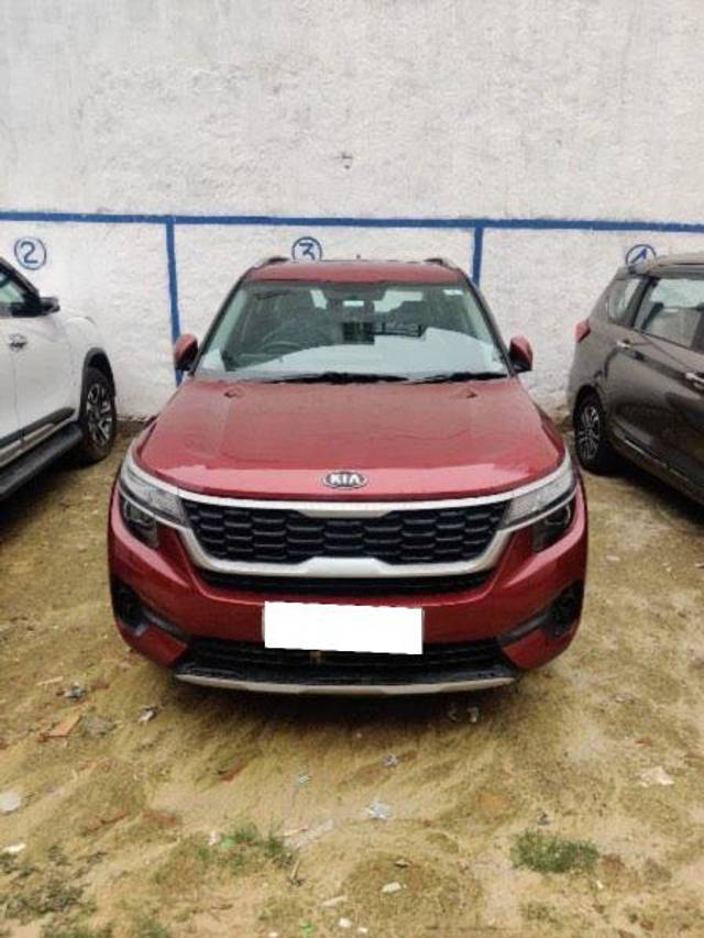 https://images10.gaadi.com/usedcar_image/4019069/original/processed_7baacf88-59ad-414a-8a8f-c7a307b7bc9c.jpg?imwidth=6400