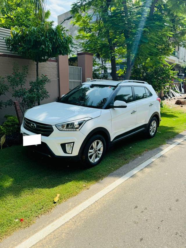 https://images10.gaadi.com/usedcar_image/4019434/original/processed_2062fbf9f5629fa0d46c154a0e70f815.jpg?imwidth=6401