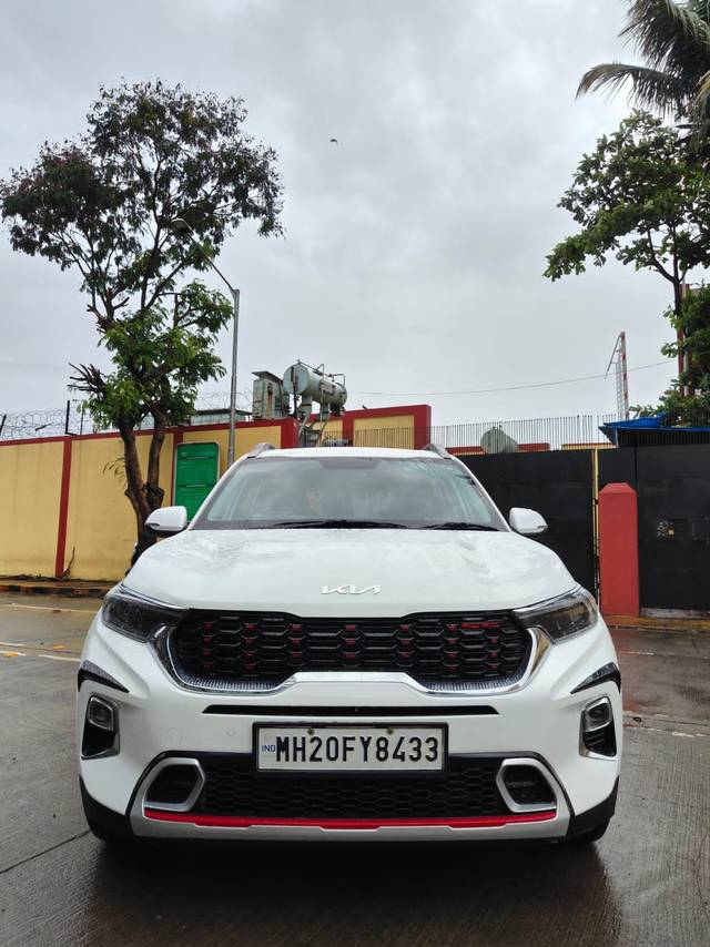 https://images10.gaadi.com/usedcar_image/4020167/original/processed_25c3b4210dd734a398fd9a7844d4930f.jpg?imwidth=6400