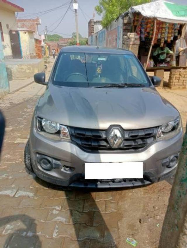 https://images10.gaadi.com/usedcar_image/4021044/original/processed_9a776f4a-bf1d-4127-8b95-5588cc5cd9b4.jpeg?imwidth=6402