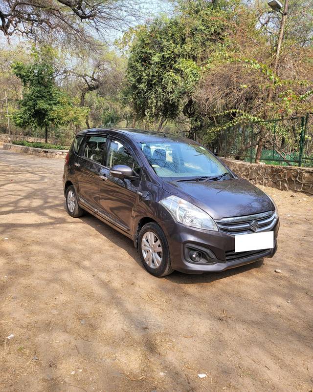 https://images10.gaadi.com/usedcar_image/4021912/original/processed_4544da65c04df78d6979826b275d05e6.jpg?imwidth=6400