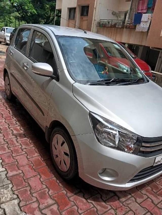 https://images10.gaadi.com/usedcar_image/4022635/original/processed_2bbd7e92-b44f-4565-b70c-5139820a0c93.jpg?imwidth=6400