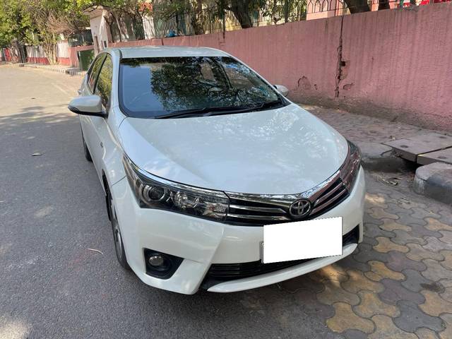 https://images10.gaadi.com/usedcar_image/4022798/original/processed_033149938758e877ff8c68e39ac43ac0.jpg?imwidth=6400