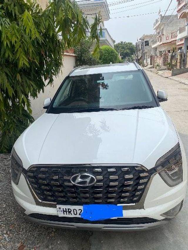 https://images10.gaadi.com/usedcar_image/4023128/original/processed_9e76e76f-af4a-4643-9834-610862016568.jpg?imwidth=6400