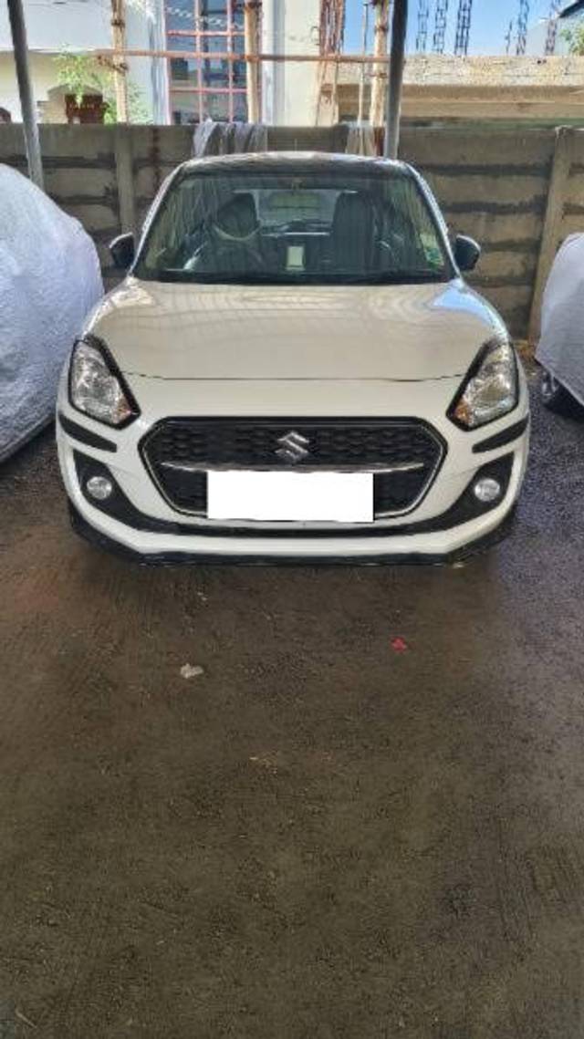 https://images10.gaadi.com/usedcar_image/4023430/original/processed_017d341d-e361-409f-9d88-f582dd906477.jpg?imwidth=6400