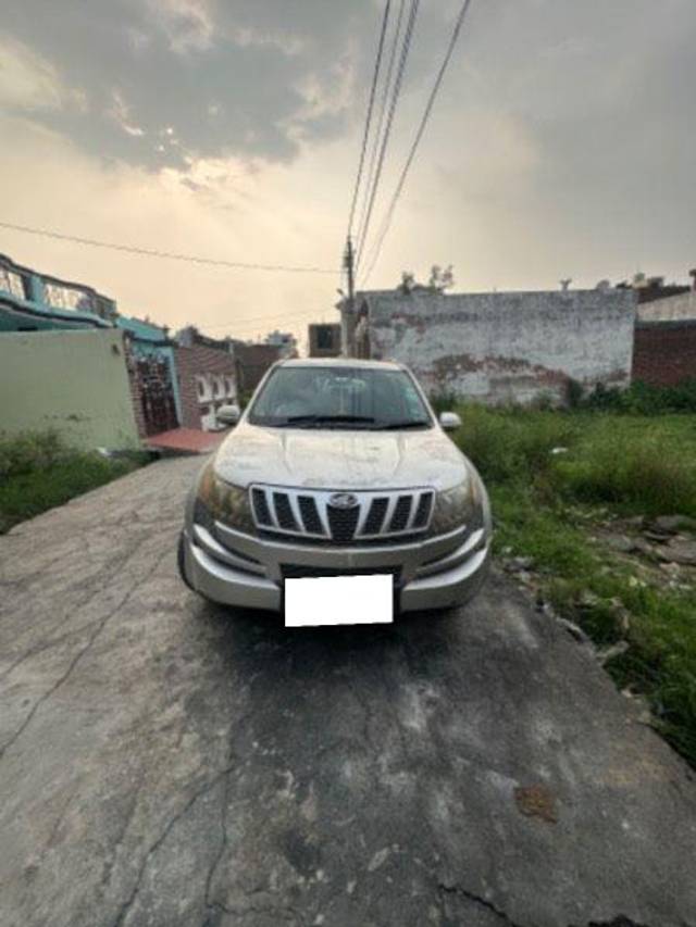 https://images10.gaadi.com/usedcar_image/4023448/original/processed_89fe59c7-e84a-4699-a6a6-aba54e4e5bb8.jpg?imwidth=6400