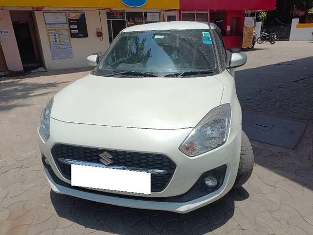 https://images10.gaadi.com/usedcar_image/4023541/original/processed_ed696f76-9d31-41ac-a0fa-508b9f6f3a6f.jpg?imwidth=6400