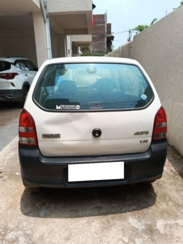 https://images10.gaadi.com/usedcar_image/4023644/original/processed_e15ff110-d983-4d94-8ea9-5c07b7a89a05.jpg?imwidth=6401