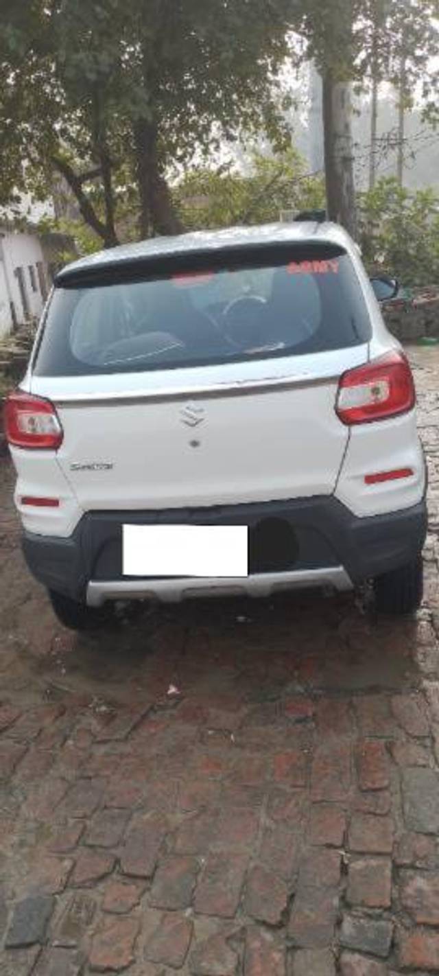 https://images10.gaadi.com/usedcar_image/4024205/original/processed_fe4868a3-0c84-480c-9b09-315e19062e60.jpg?imwidth=6401