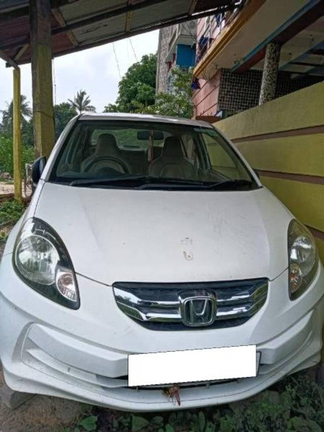 https://images10.gaadi.com/usedcar_image/4024314/original/processed_29e119d8-5234-42ed-931f-1af3c2c18d82.jpeg?imwidth=6400