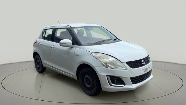 https://images10.gaadi.com/usedcar_image/4024358/original/082308bae1f3c078f5c16a706e61ba99.jpg?imwidth=6400