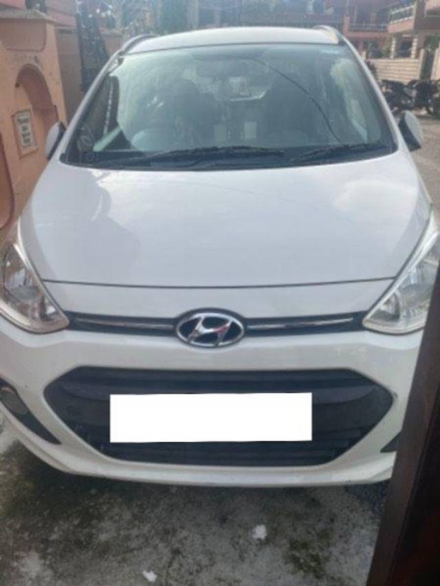 https://images10.gaadi.com/usedcar_image/4024474/original/processed_f6c40ff7-4e4a-4372-8d4d-a088c7702549.jpg?imwidth=6400