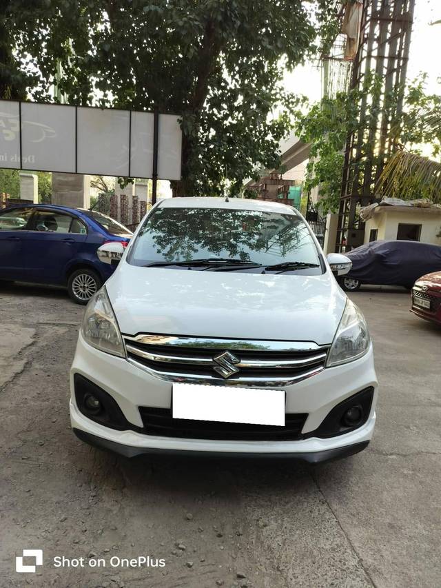 https://images10.gaadi.com/usedcar_image/4024621/original/processed_303ae4757471fd42871607db6eb572c9.jpeg?imwidth=6400