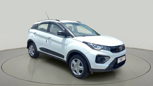 https://images10.gaadi.com/usedcar_image/4025242/original/c8d90f0b0444c13f1d8a0cc2f5c84f31.jpg?imwidth=6400