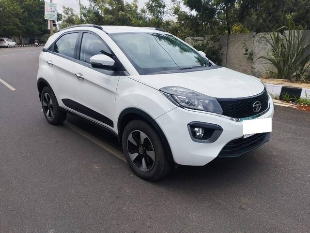 https://images10.gaadi.com/usedcar_image/4025314/original/processed_6d4343eef59445f84b206004098aa616.jpg?imwidth=6400