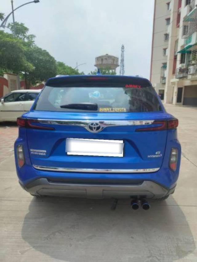 https://images10.gaadi.com/usedcar_image/4025411/original/processed_processed_ce8dca0c-dd60-41b3-8fab-532e3e70018d.jpg?imwidth=6402