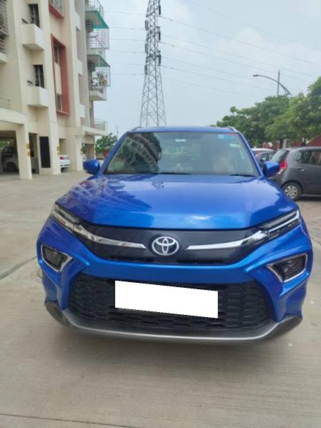 https://images10.gaadi.com/usedcar_image/4025422/original/processed_716538bf-2c4d-460d-a6fc-71675dd99c91.jpg?imwidth=6400