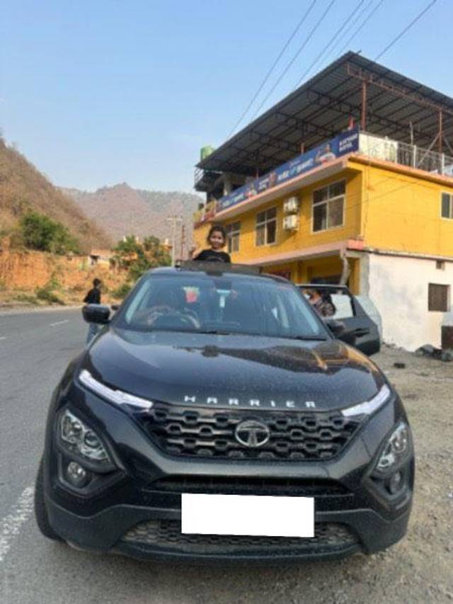 https://images10.gaadi.com/usedcar_image/4025667/original/processed_6f0a51d8-bd59-4a76-a345-4b5d2b140eae.jpeg?imwidth=6401