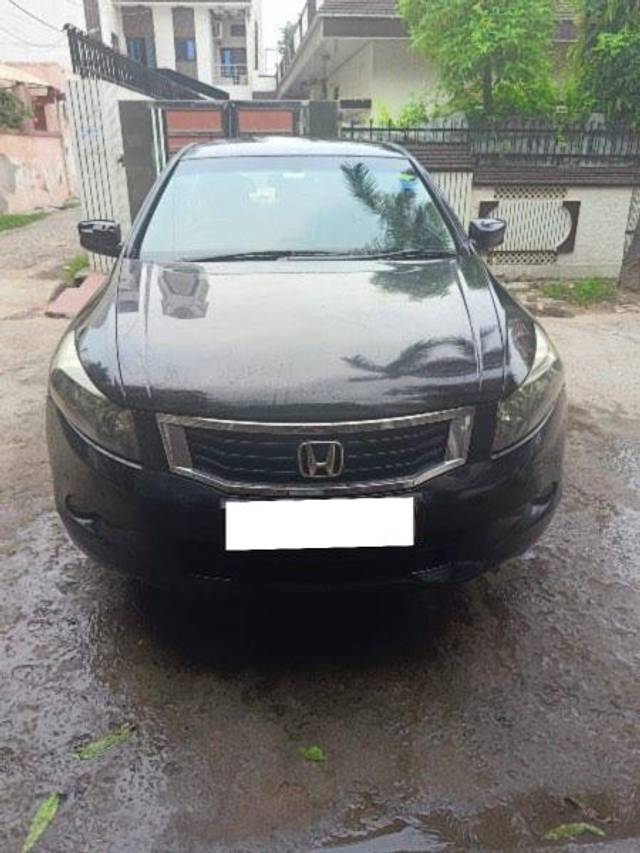 https://images10.gaadi.com/usedcar_image/4025829/original/processed_2d7fe96d-8c4c-4b11-bed3-9e49b77f9137.jpeg?imwidth=6400